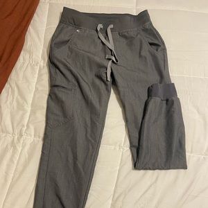Figs dark grey jogger scrub pant